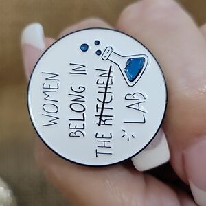 🔥LAST ONE🔥 WOMEN IN SCIENCE PIN